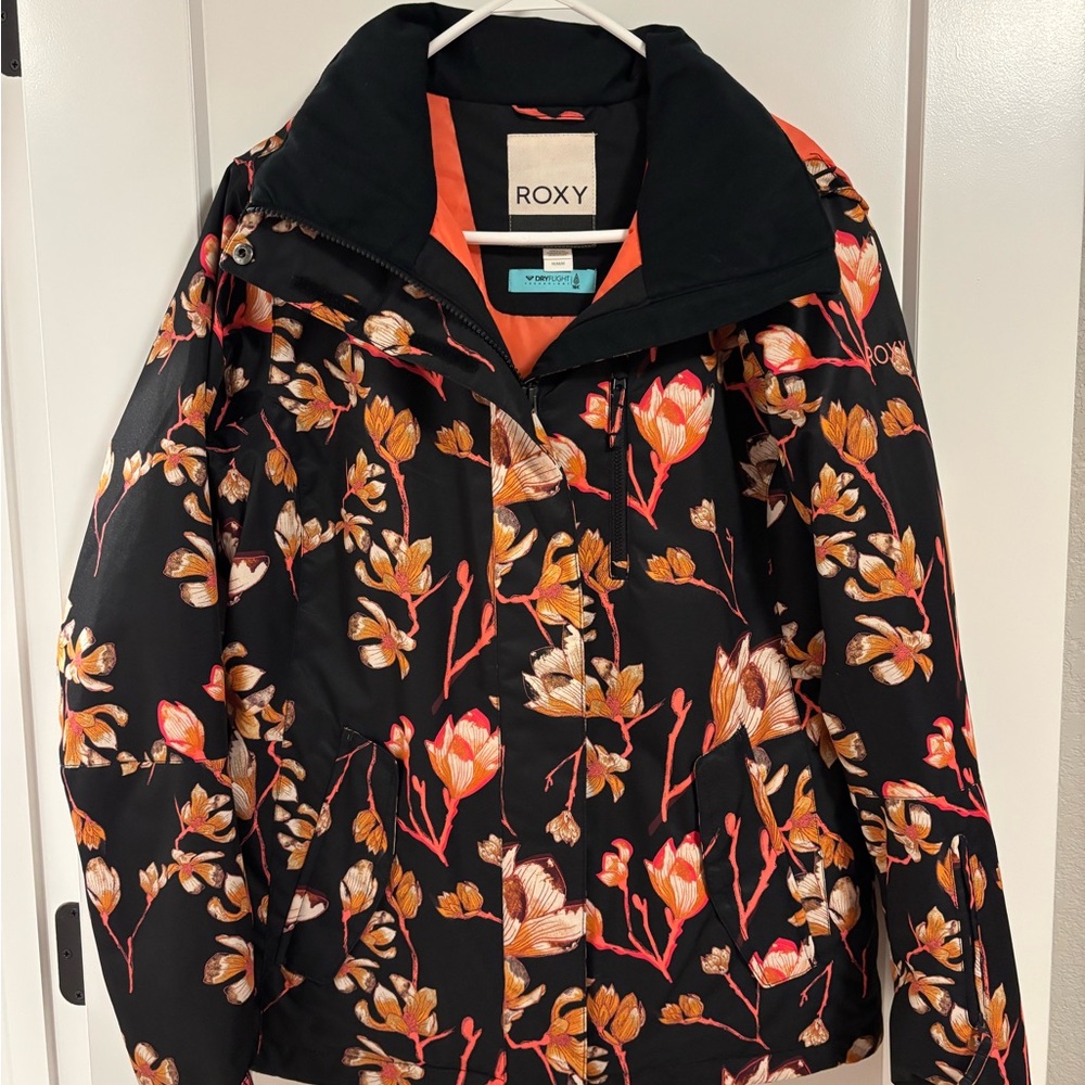 Roxy Women's Black Floral Ski Jacket NWOT